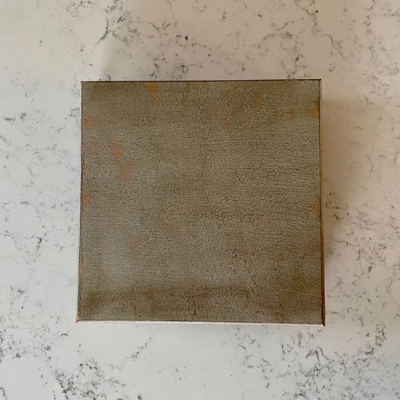 *NOT FOR SALE/SOLD* Decorative Square Riser (11 3/4" x 11 3/4") - Picture 3 of 5